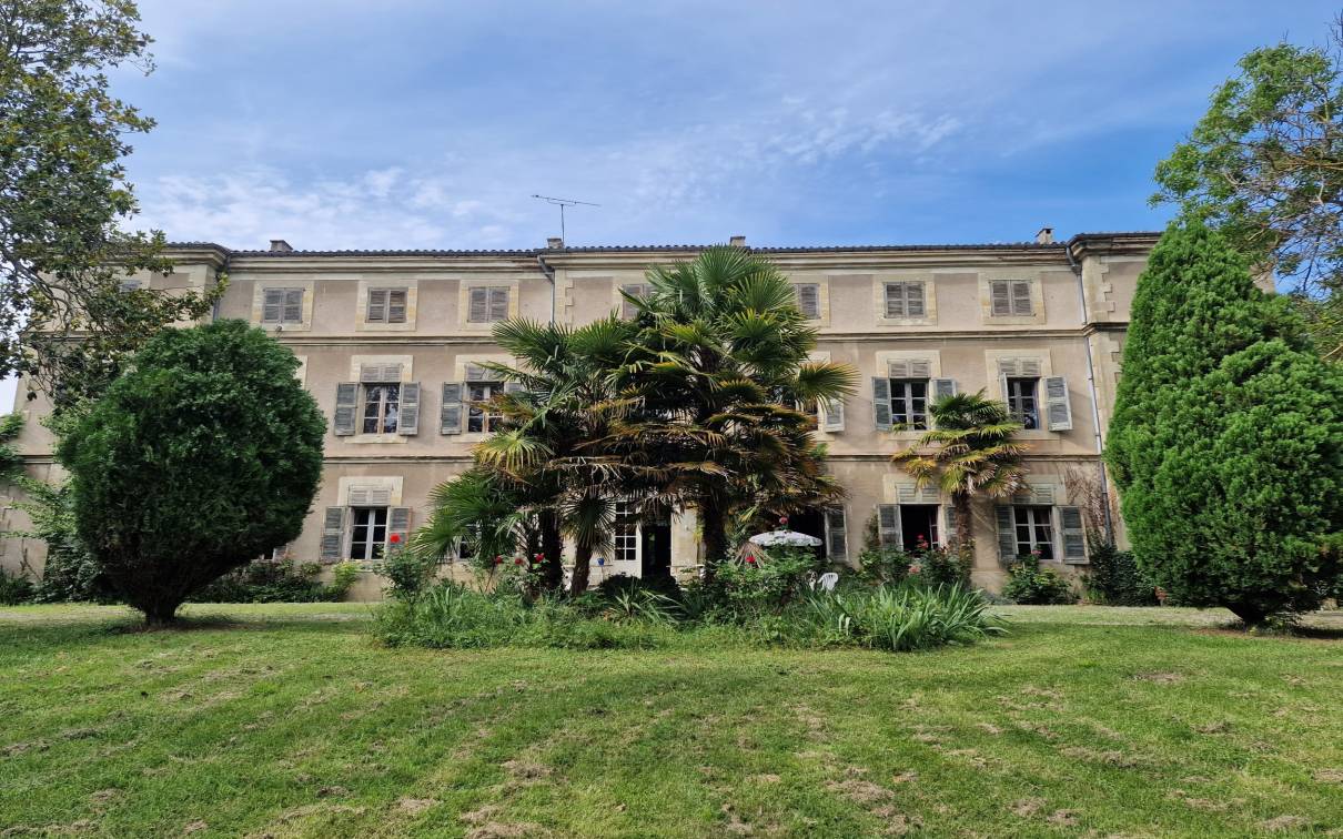 Chateau Castle ManorHouse CountryHouse For Sale In Carcassonne area